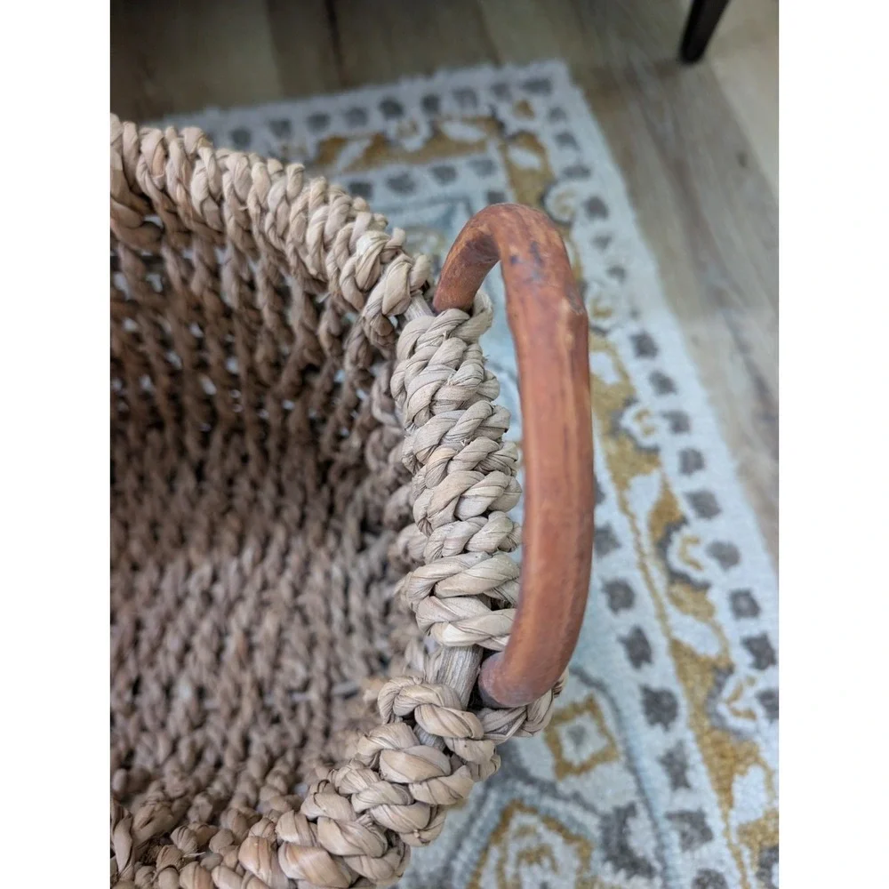 Split Oak 12in Basket With Wood Handles